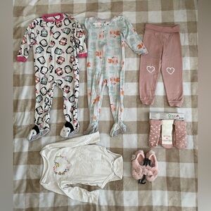 Bundle! Adorable Baby Clothing Set with Pajamas and Slippers 24 month girl